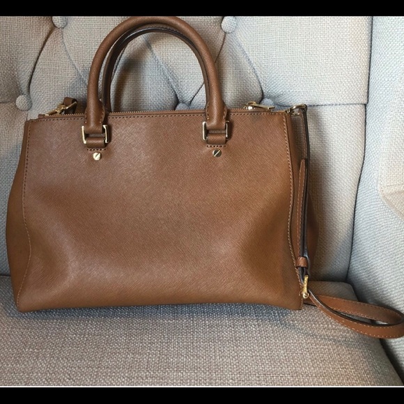 🎁Michael Kor beautiful style Sutton Mid Satchel Crossbody Purse - Picture 5 of 8